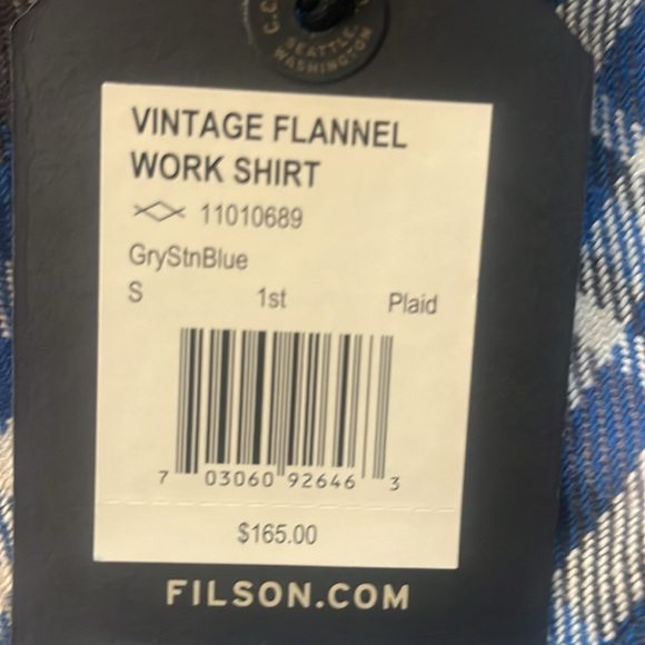 Brand new beautiful Filson flannel shirt. Incredibly well made - Picture 6 of 6